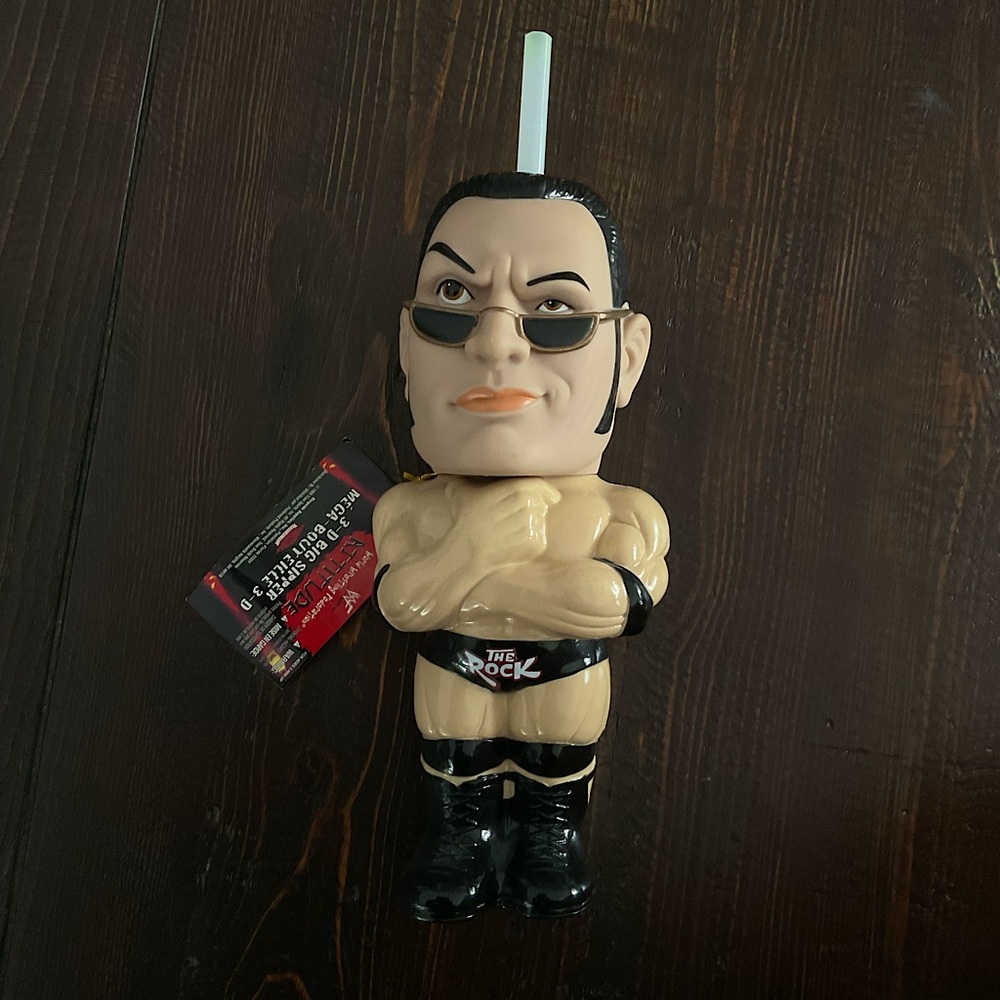 WWF ATTITUDE  •  3-D THE ROCK SIPPER  •  Drink Bottle with Plastic Straw
